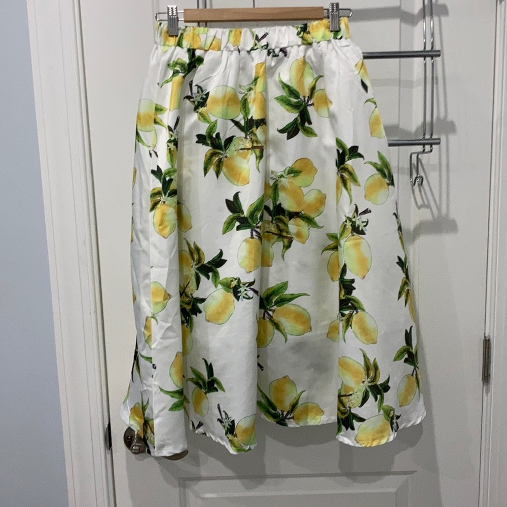 Lemon print circle/Aline midi length skirt